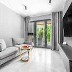 Your Holidays Forest D141 شقة